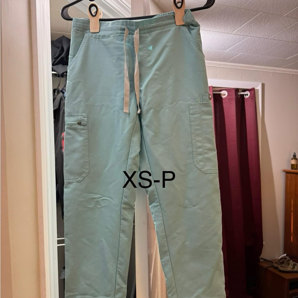 Figs Scrub Pants